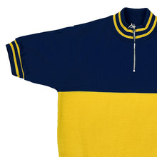 Load image into Gallery viewer, Izoard jersey