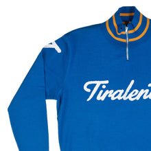 Load image into Gallery viewer, Freccia Vallone lightweight training jumper customised with Tiralento lettering