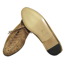 Carica l'immagine nel visualizzatore di Gallery, Scarpe da passeggio in camoscio creta