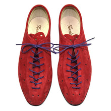 Load image into Gallery viewer, Walking shoes in red suede
