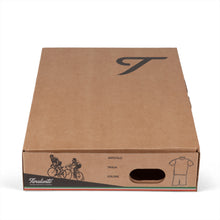 Load image into Gallery viewer, Italy national team set at the Tour de France collar jersey customised with your own lettering