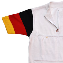 Charger l'image dans la galerie, Maillot de l’équipe nationale Allemande sur le Tour de France 1967 basique (sans texte)
