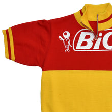 Carica l'immagine nel visualizzatore di Gallery, Maglia Campione spagnolo 1972
