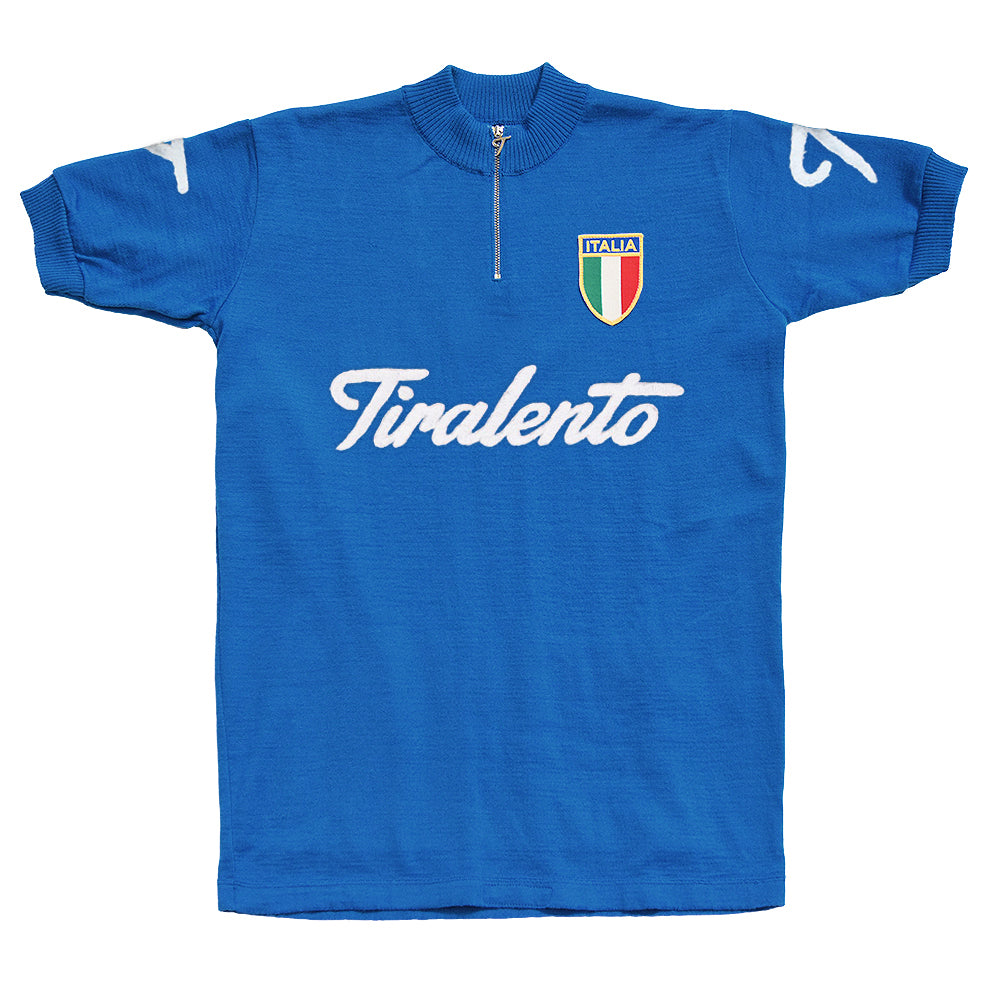 Italy national team jersey at the World championship customised with Tiralento lettering