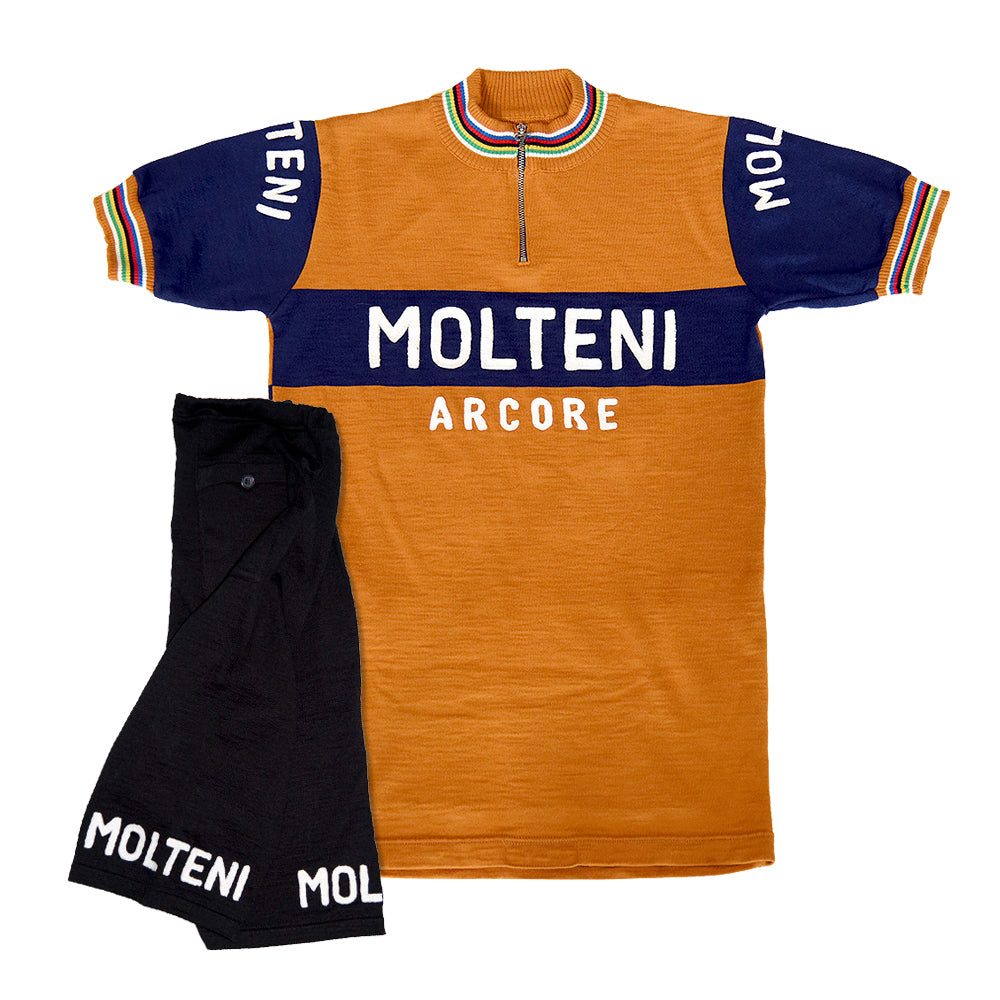 Molteni blue stripe summer set